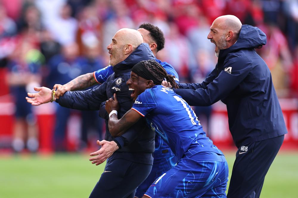 世界杯球场启用新冷却系统，科技感十足